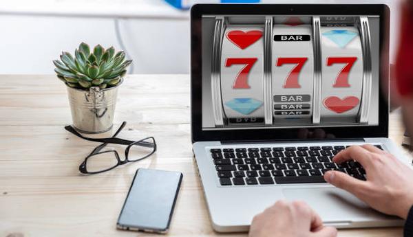 Explore Live Baccarat Variations at Siti Non AAMS Casinos