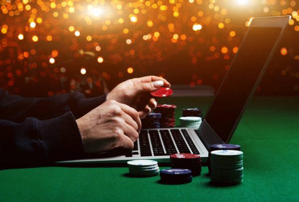 Explore Classic Blackjack Games and Progressive Jackpot Features on เว็บพนันออนไลน์